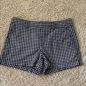 GAP Black and White Bermuda Shorts Classic Gingham women’s SZ 6